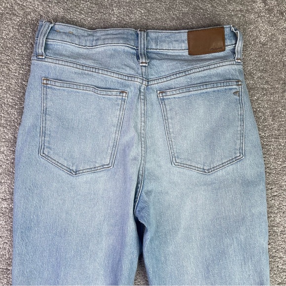 Madewell Jeans Women’s 26 Blue Slim Crop BoyJean High Rise Light Wash Ripped - Picture 5 of 13